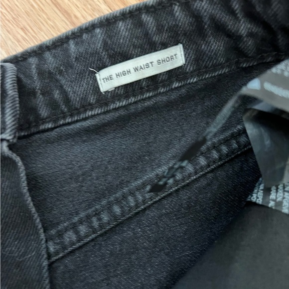 Zara High Rise Shorts - Picture 4 of 5